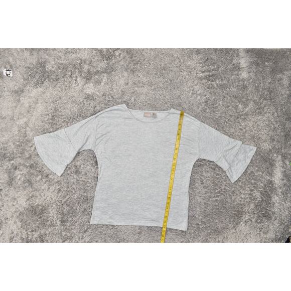 Chico's Size 1 Gray Blouse Women's Top Crew Neck 3/4 Sleeve Solid Elegant - Picture 3 of 8